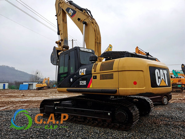 Caterpillar 329D excavator