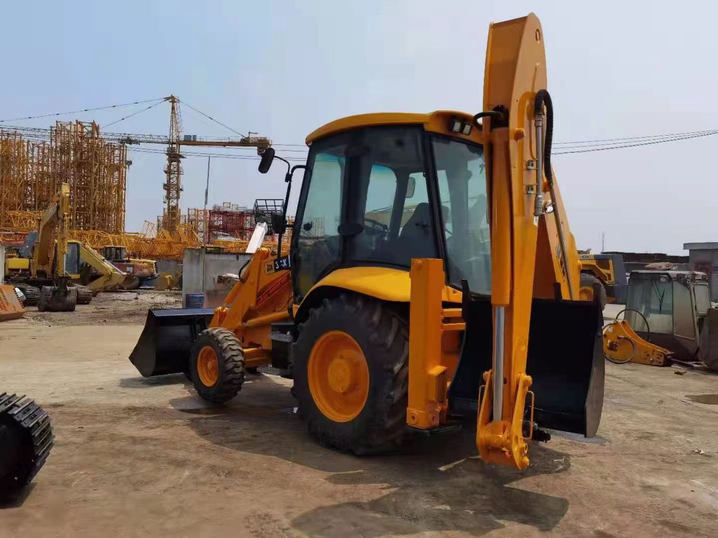 Jcb 3cx backhoe loader