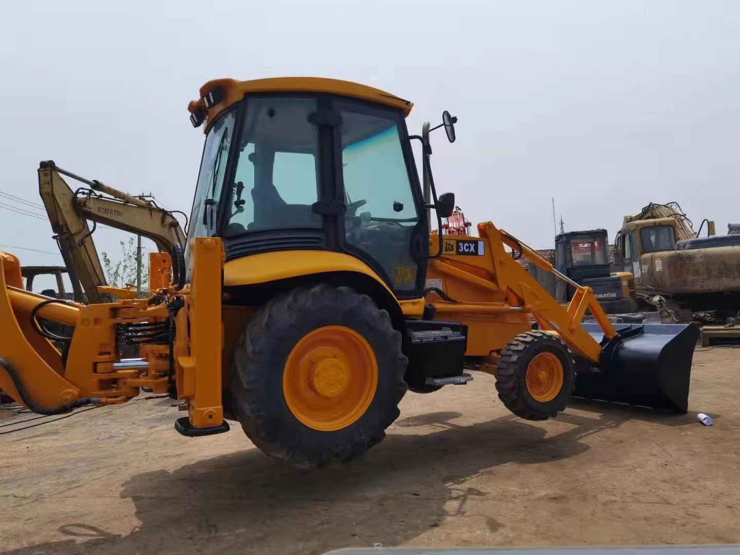 Jcb 3cx backhoe loader