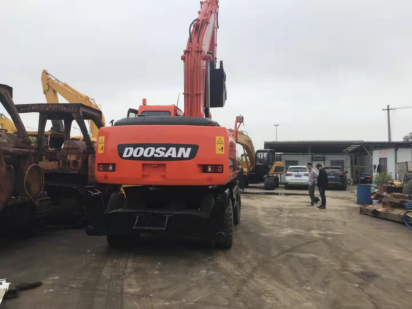 Doosan DH210-7 Wheel Excavator