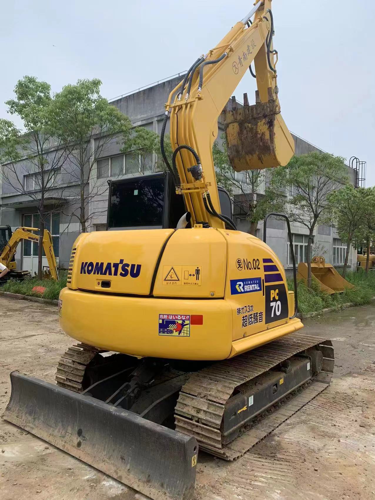 Komatsu PC70-8 Excavator