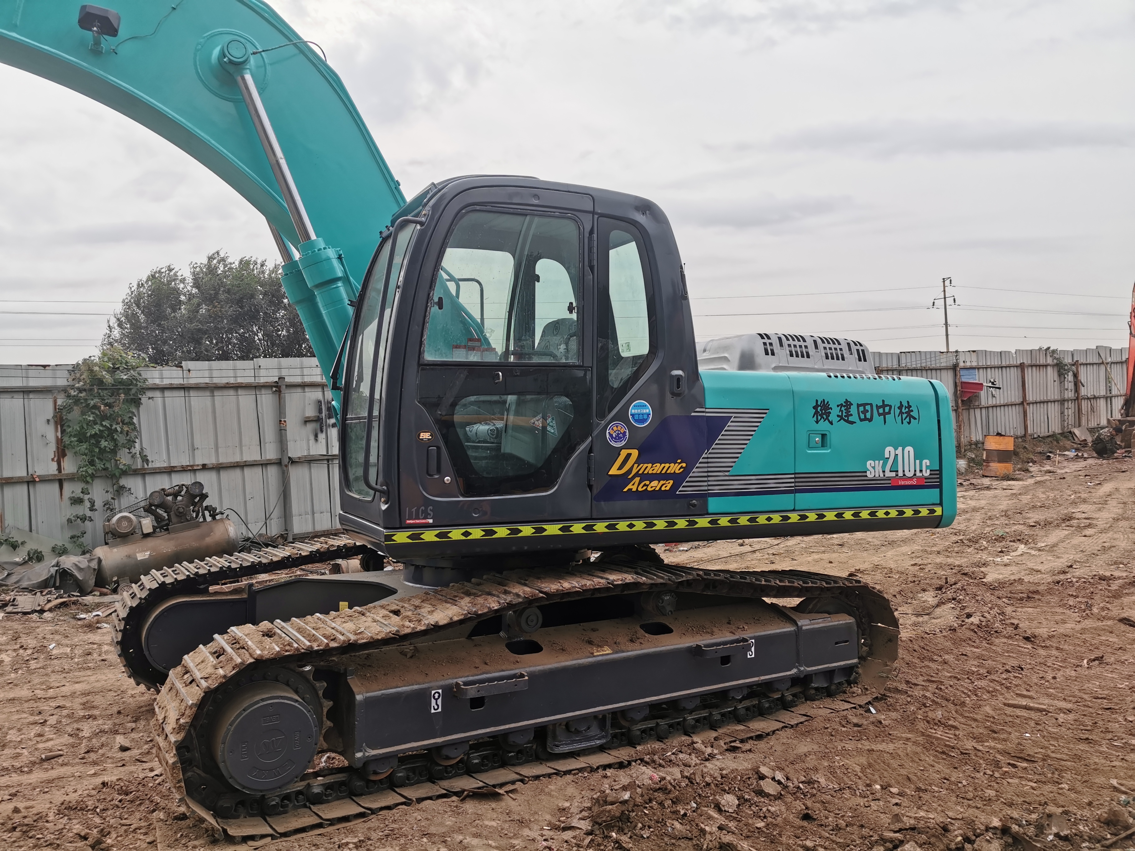 Kobelco SK210-8 Excavator