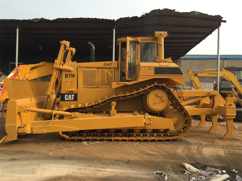 Cat d7h bulldozer