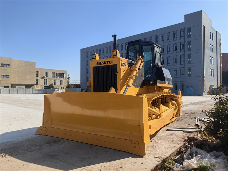 Shantui bulldozer SD22 almost new