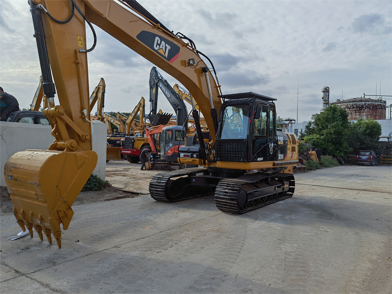 used excavators cat 320d 320d2 