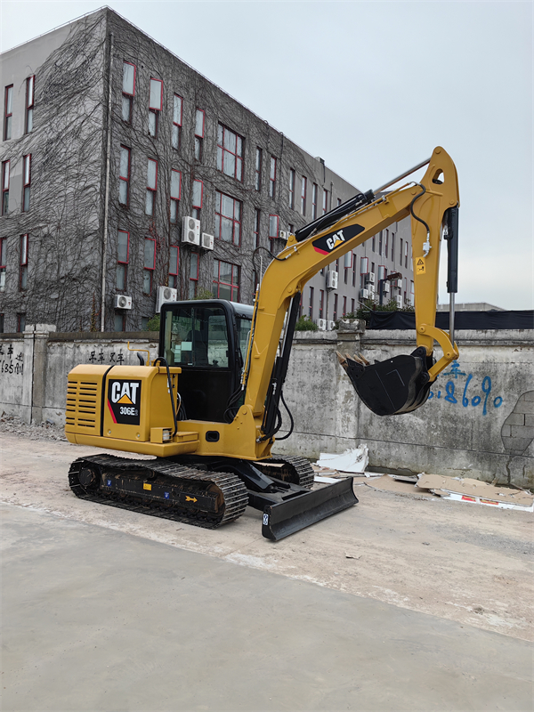 caterpillar 306E2 mini excavator