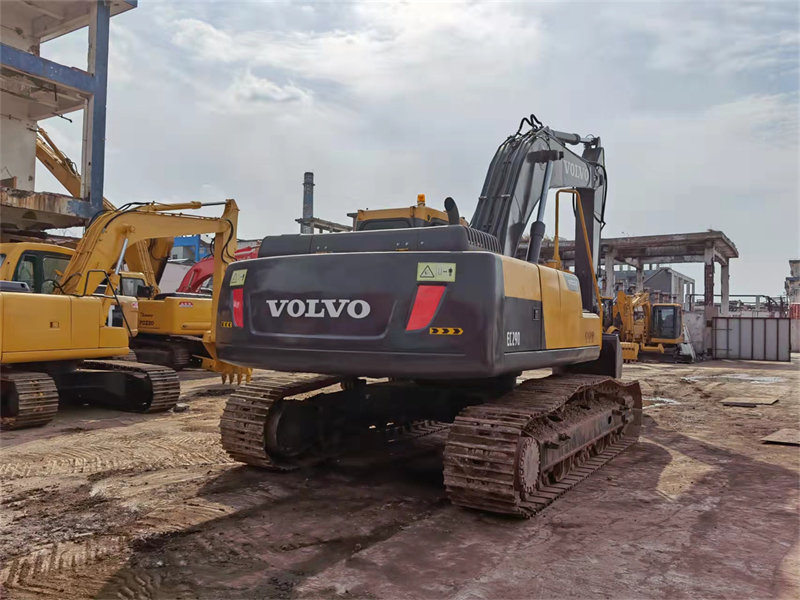 volvo excavator ec290b