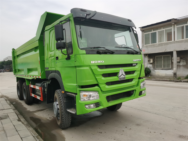 Howo dump truck sinotruck 10 wheels new