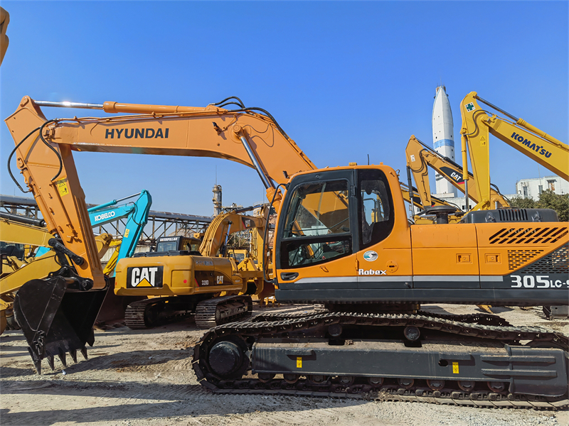 Hyundai 305LC-9T Excavator