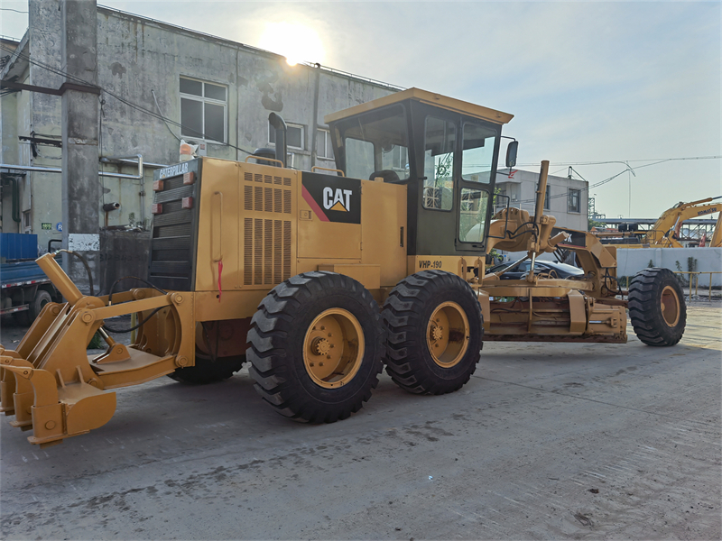 cat 140k used graders