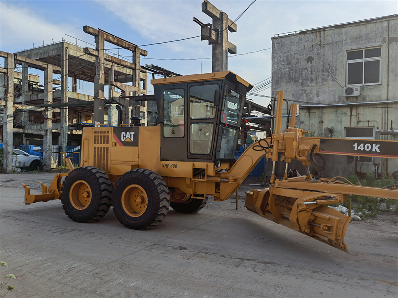 cat 140k used graders