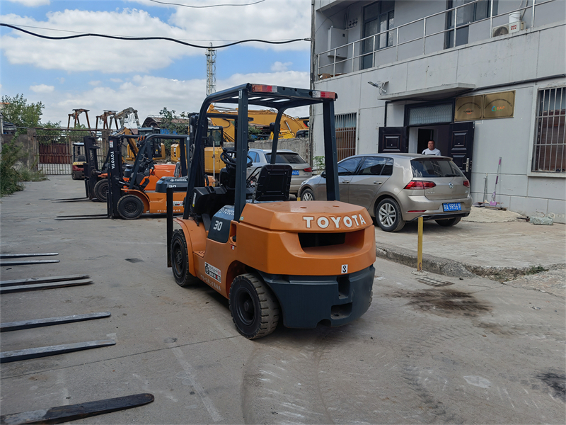 7FD30 3t toyota forklift 