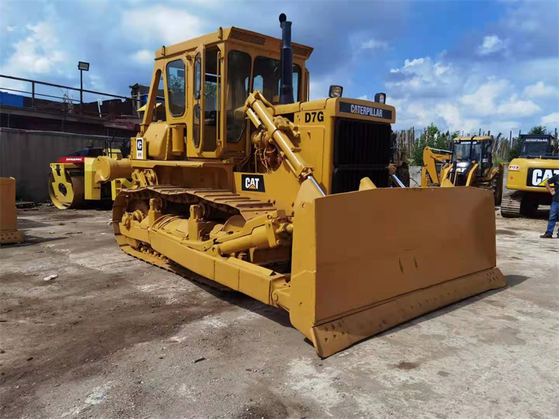 Cat D7G Bulldozer