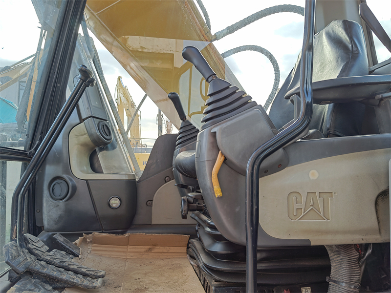 used excavators cat 320d 320d2 