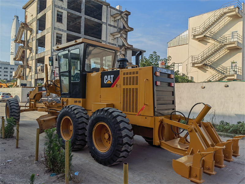 cat 140k used graders