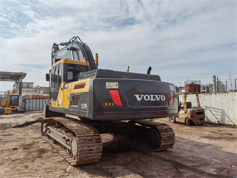 volvo excavator ec290b