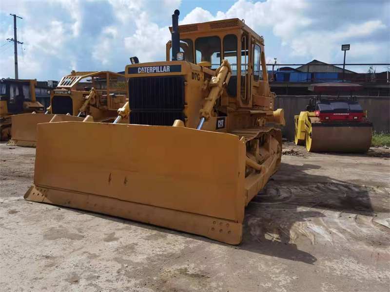 Cat D7G Bulldozer