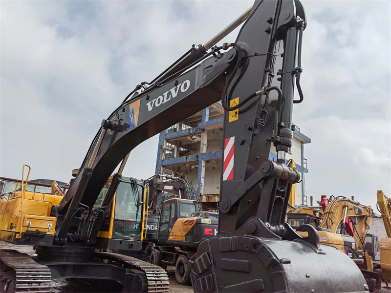 Volvo EC360B Crawler Excavator