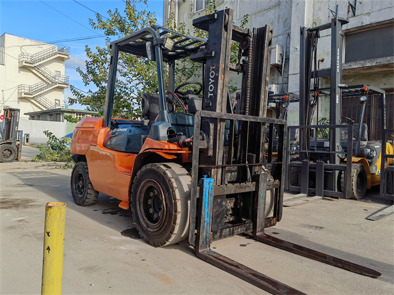 toyota forklift 5ton 