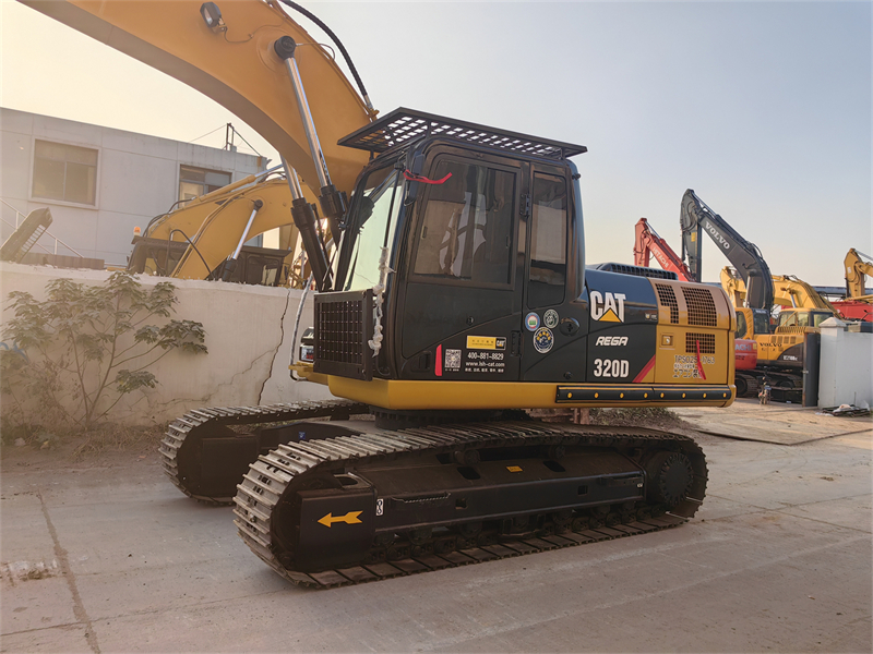 Used Cat 320D Excavator