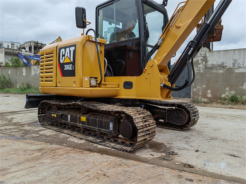 used cat 306e2 excavator