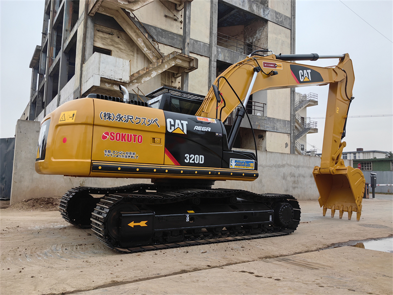 Caterpillar 320d excavator