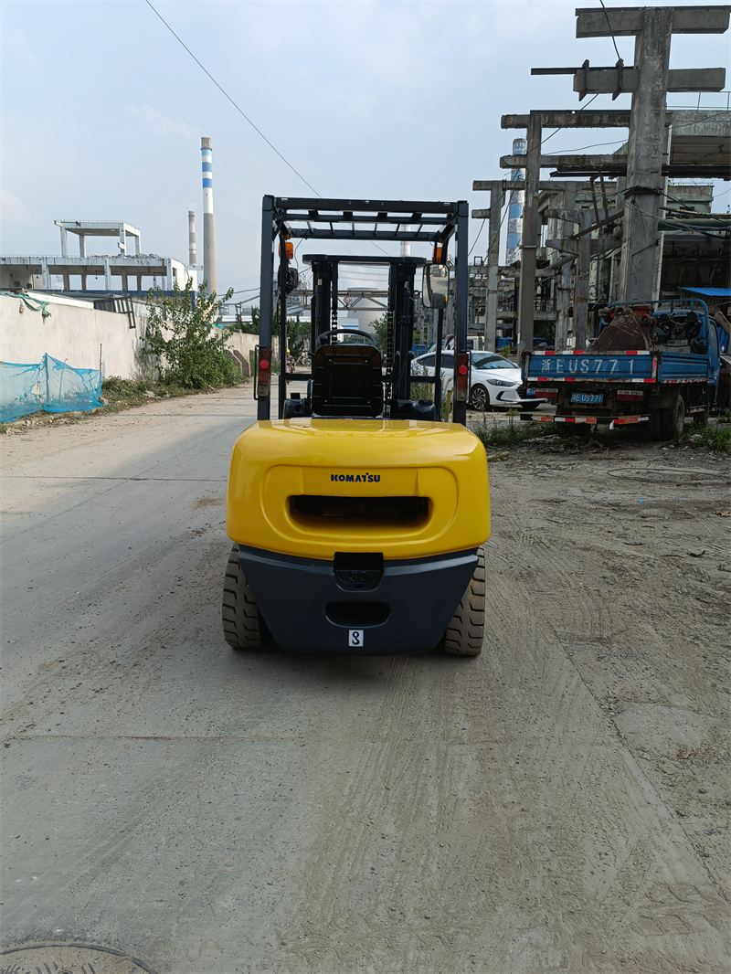 komatsu fd30-17 3t forklift