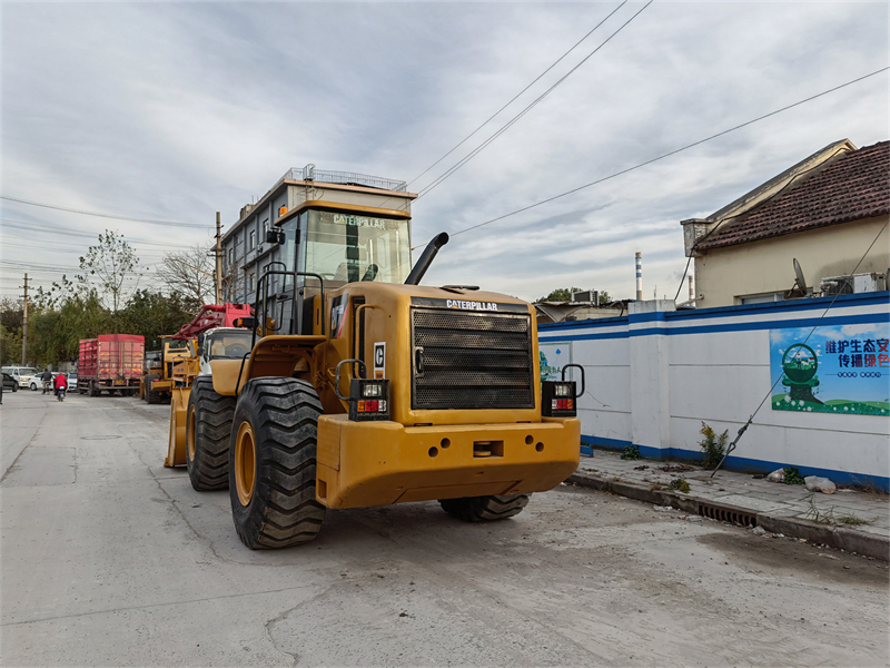 CAT 966h loader