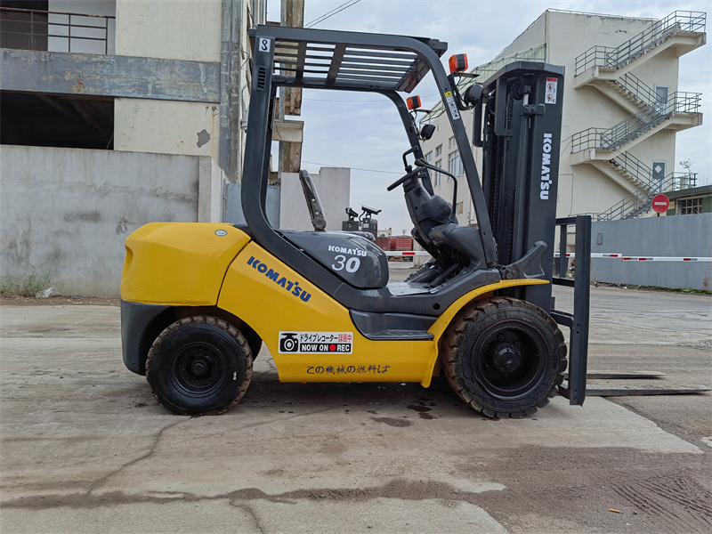 used forklift 3ton 4.5m high