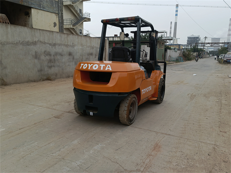 TOYOTA forklift FD50 5ton Forklift