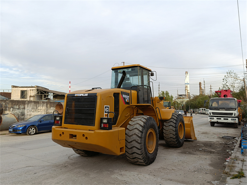 CAT 966h loader