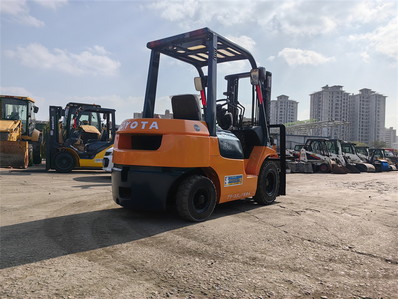 3ton forklift toyota 7FD30