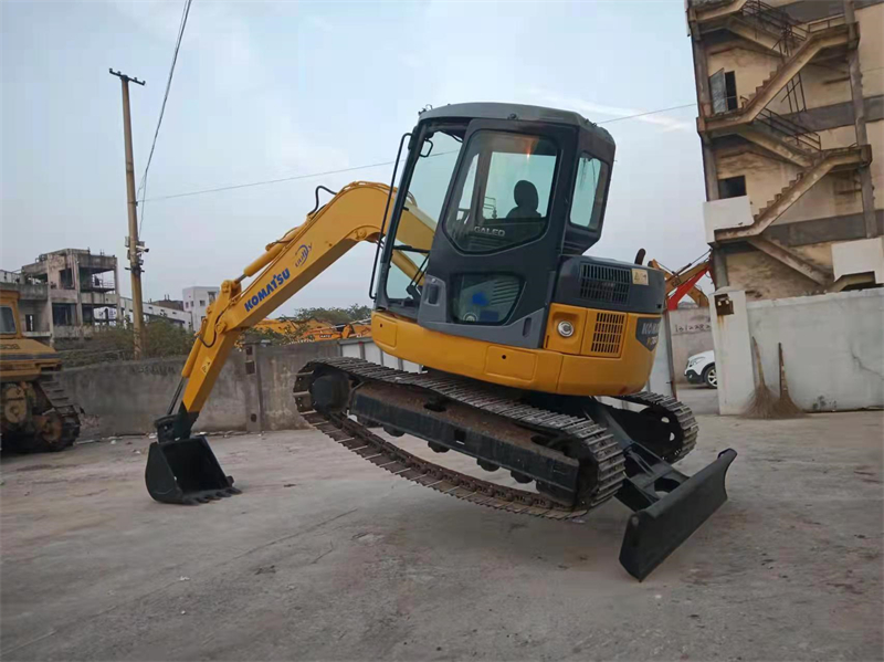 Komatsu PC78US-6 Excavator