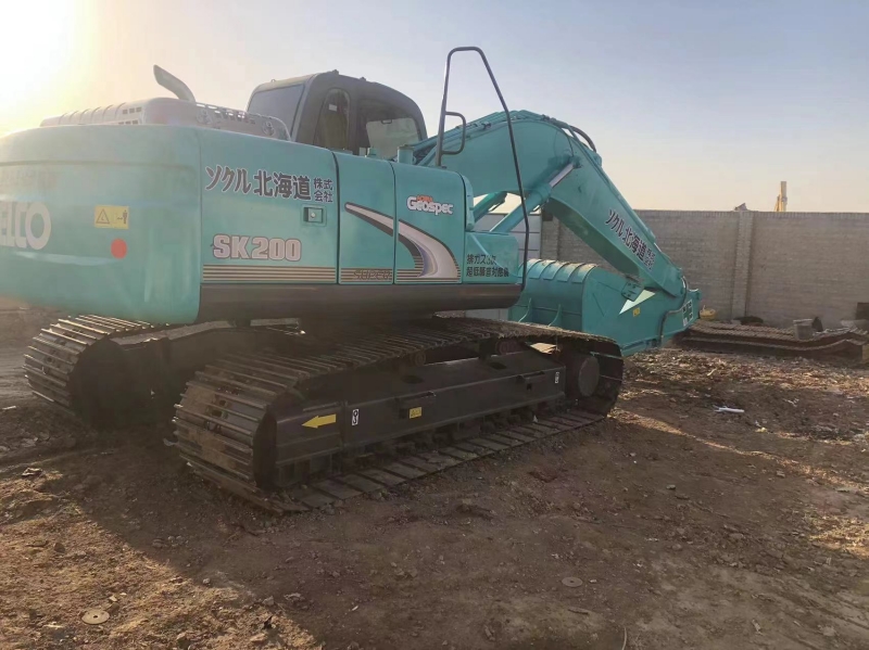 kobelco sk200 sk200-8 excavator