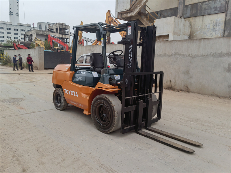 TOYOTA forklift FD50 5ton Forklift