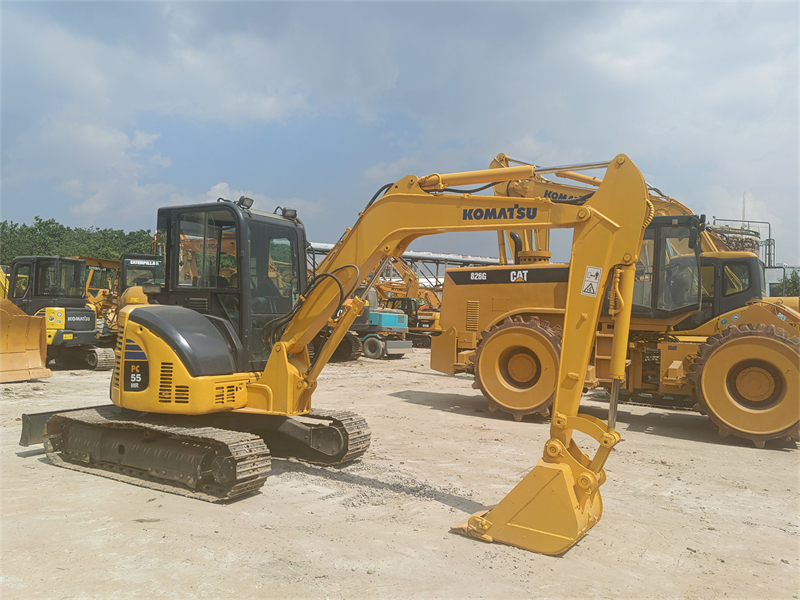 komatsu pc55mr-2 excavator