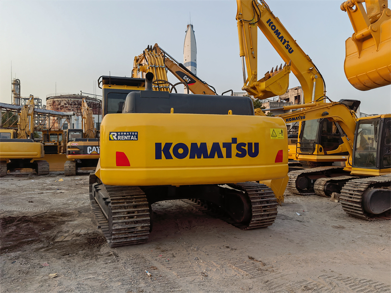 Komatsu PC360-7 Excavator