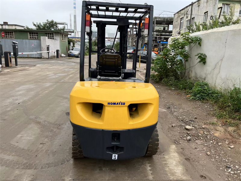 komatsu forklift FD30-17 3ton 4.5m lift