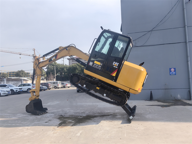 cat mini excavator 305.5e