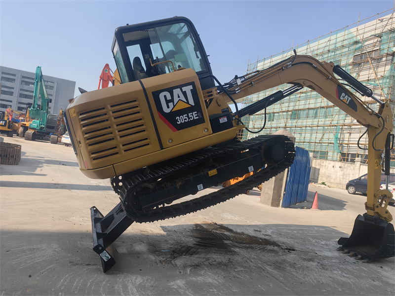 cat mini excavator 305.5e