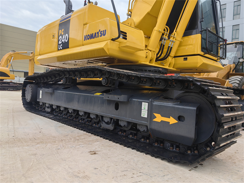 Used Komatsu PC240 Excavator PC240LC-8 