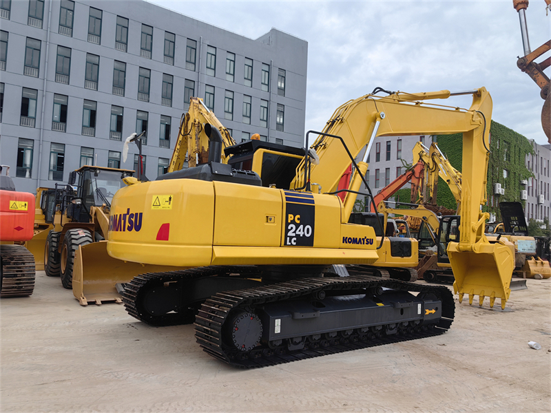 Used Komatsu PC240 Excavator PC240LC-8 