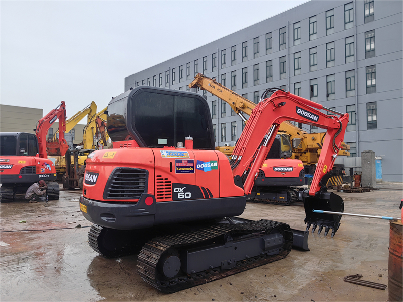 Used Doosan Excavator DX60 60-9