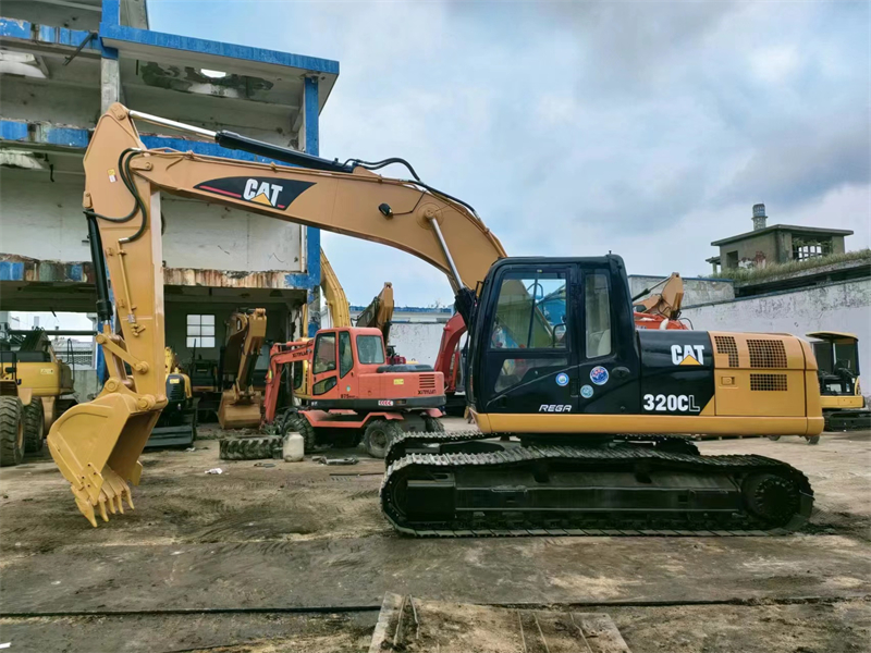 CAT 320C Excavator