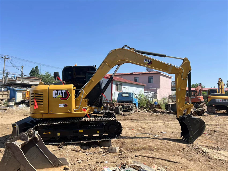 USED CAT 307E2 MINI EXCAVATOR