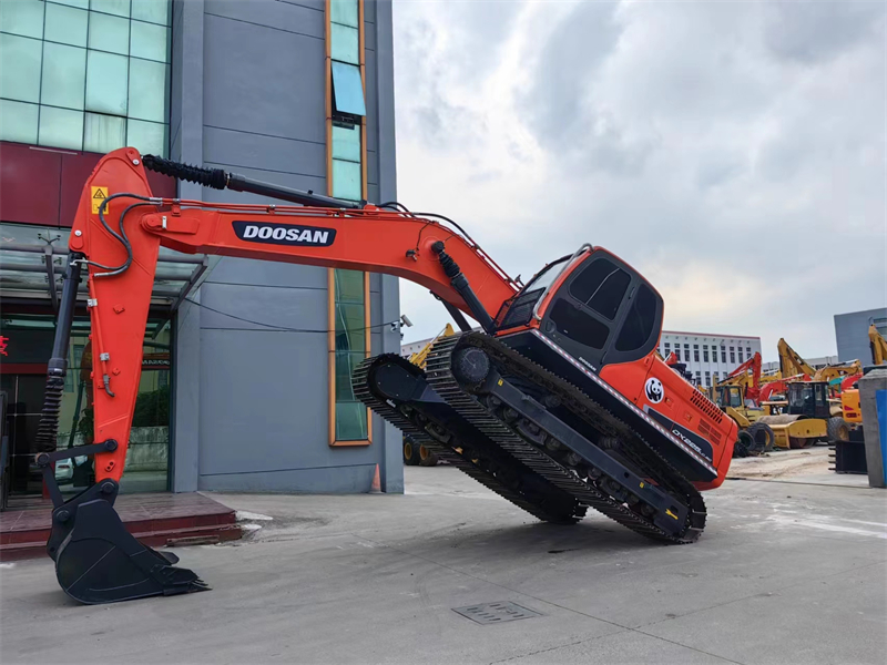 Korea Excavator DX225 DX225LC Doosan Excavator Used