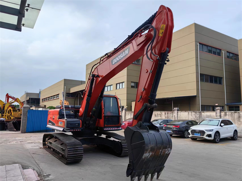 Korea Excavator DX225 DX225LC Doosan Excavator Used