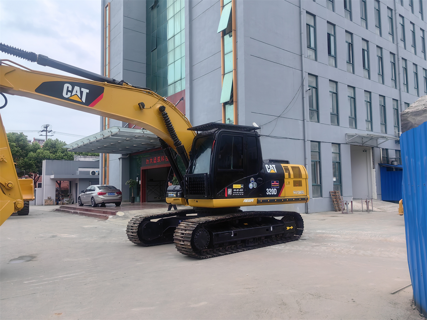 CAT 320D Excavator USED