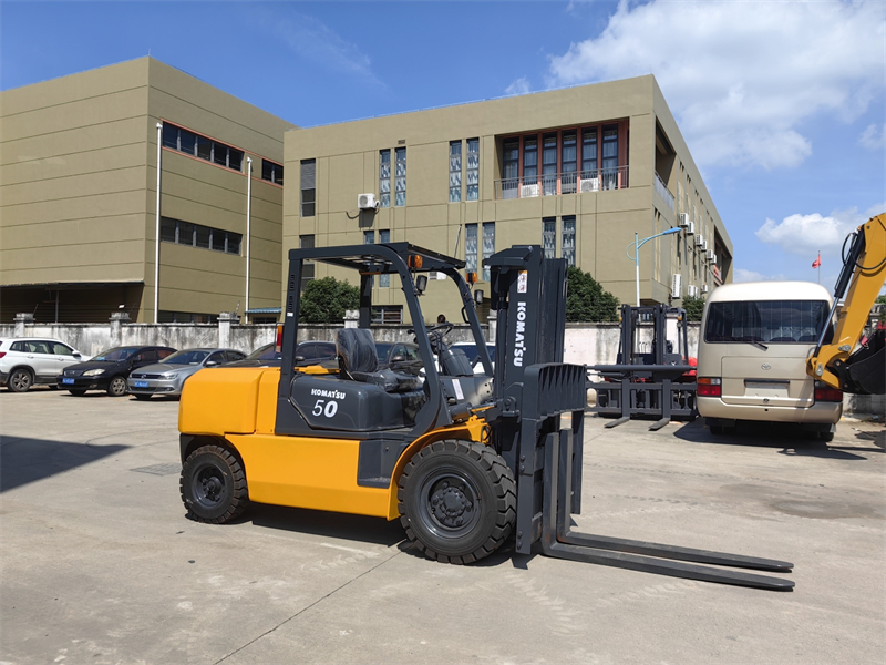 komatsu fd50 5ton forklift