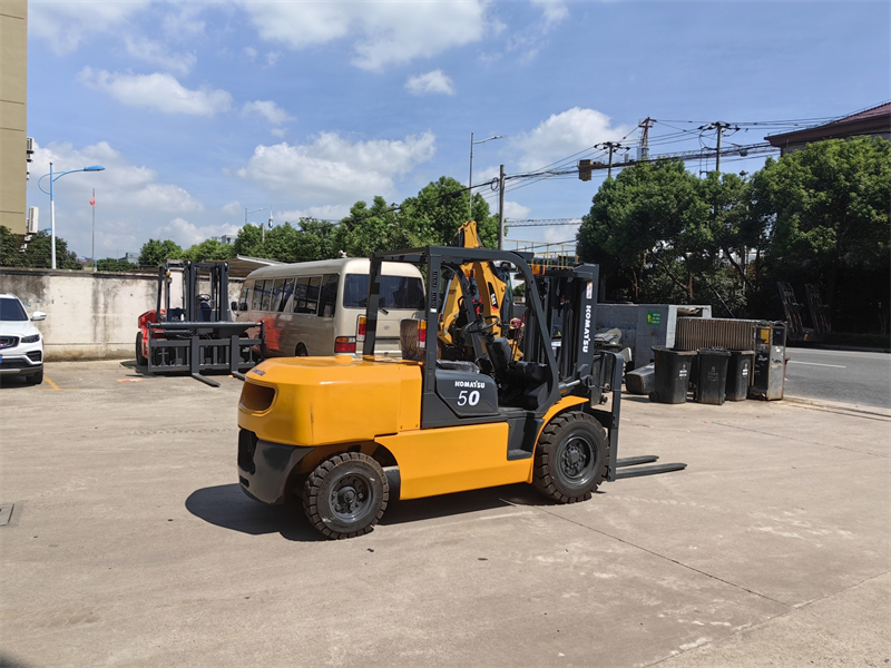 komatsu fd50 5ton forklift